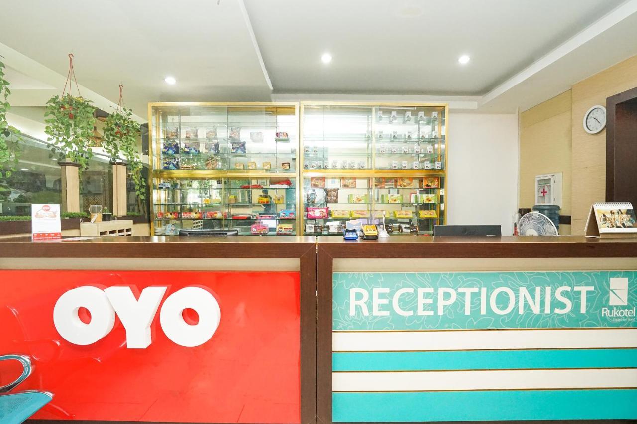 Oyo 277 Rukotel Near Rsu Adi Husada Undaan Kota 수라바야 외부 사진